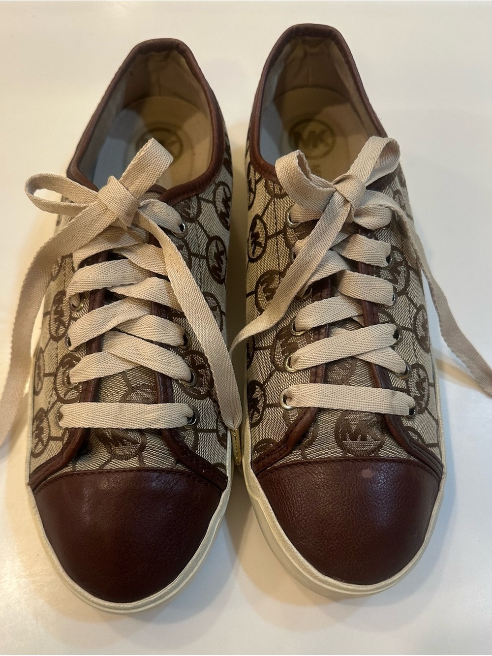 Michael Kors Monogram Canvas Low Top Sneakers Brown Leather Cap Toe 9.5M